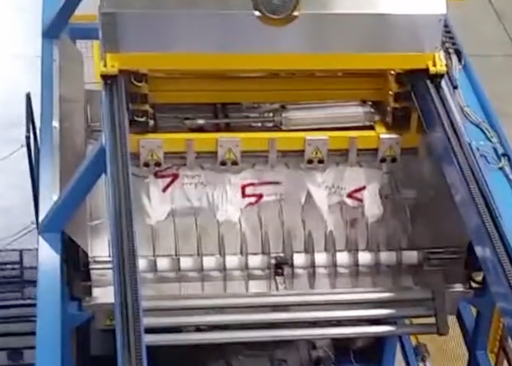Image of empty bags being processed